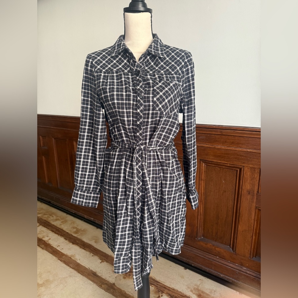 BDG Black and White Checkered Long Sleeve Flannel Dress